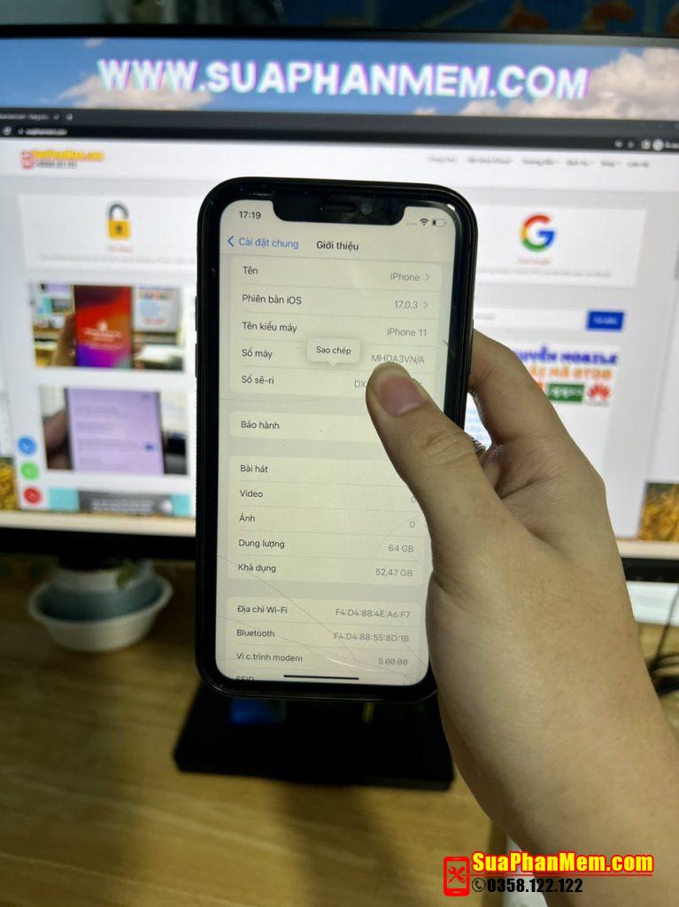 iPhone 11 xoá iCloud vay tiền